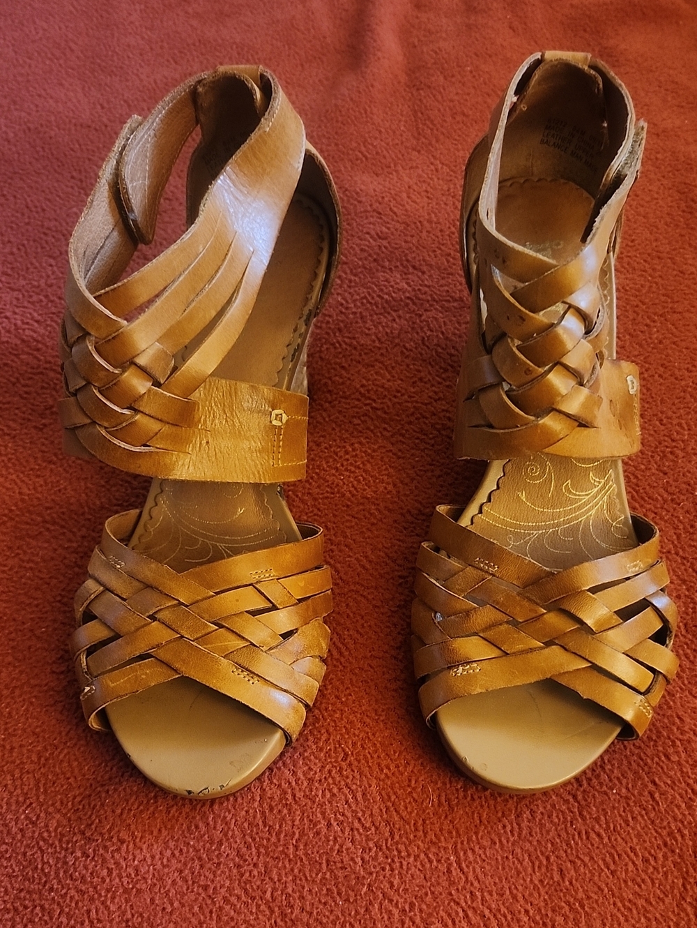 Indigo Women’s Tan Braided Leather Sandals 8.5